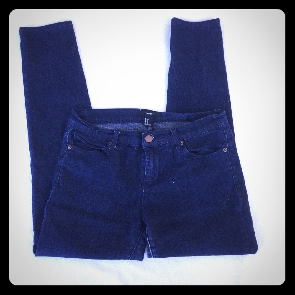 FOREVER 21 dark rinse skinny jeans SZ 27